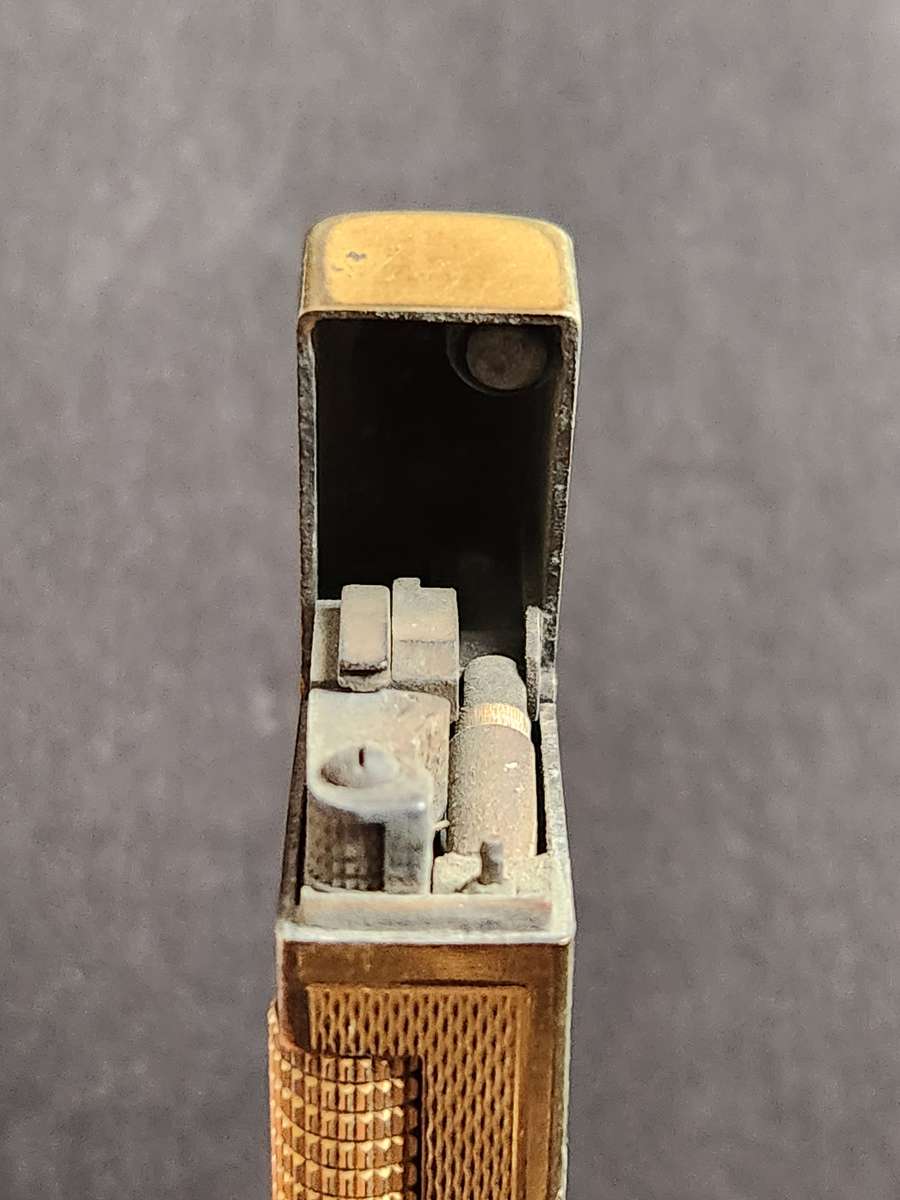 Vintage Dunhill Rollergas Lighter (needs flint and gas) - as per photograph