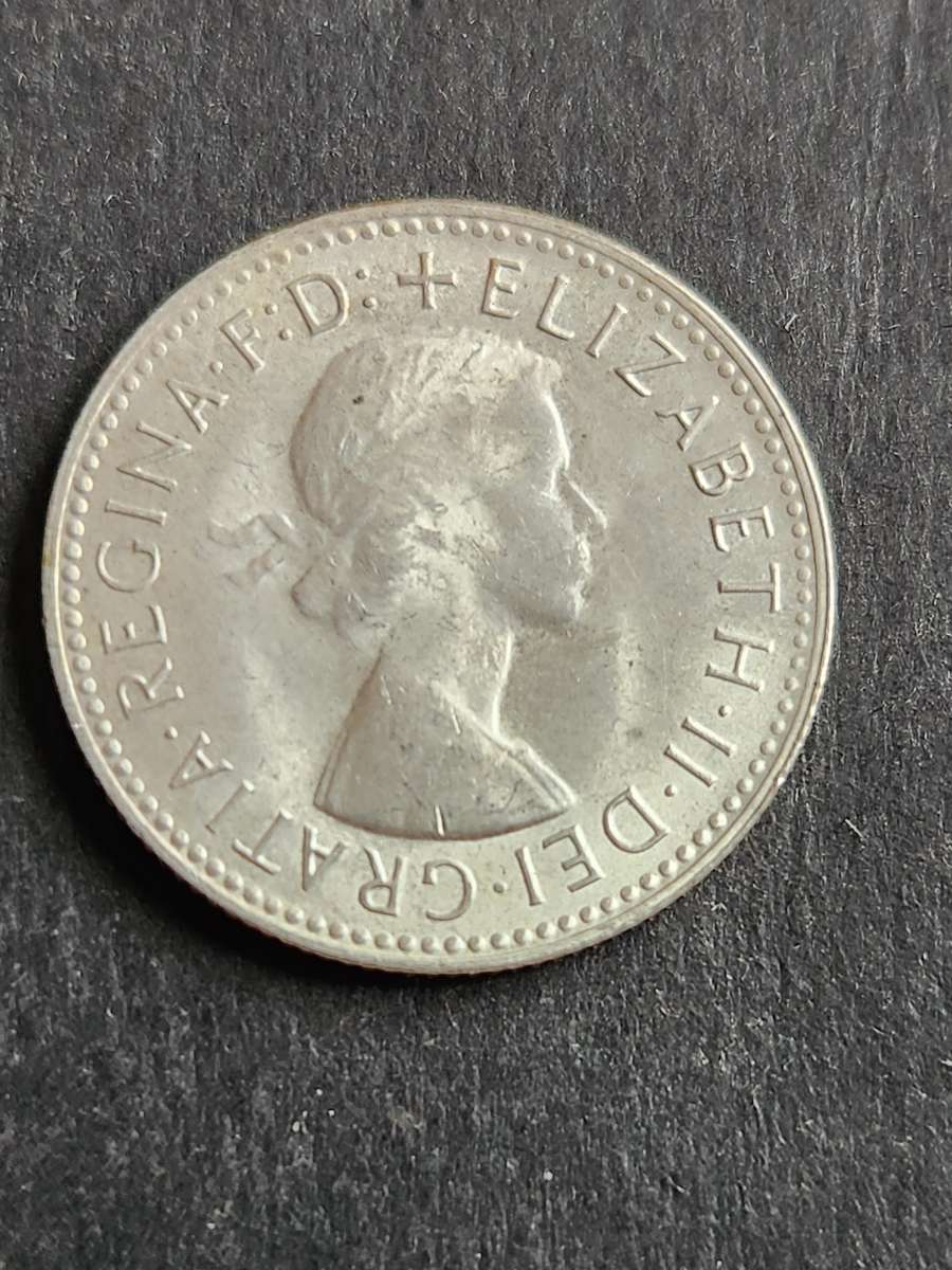 Australia One Shilling 1962 Silver (very nice condition) - as per photograph