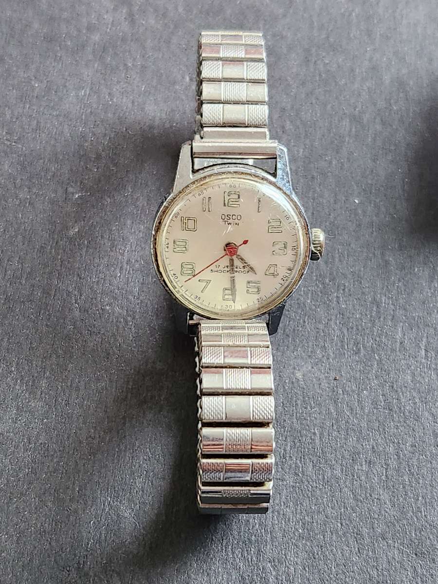 Vintage Ladies Osco Twin 17 Jewels Shock Proof Mechanical Wrist Watch (not working) - as per photogr
