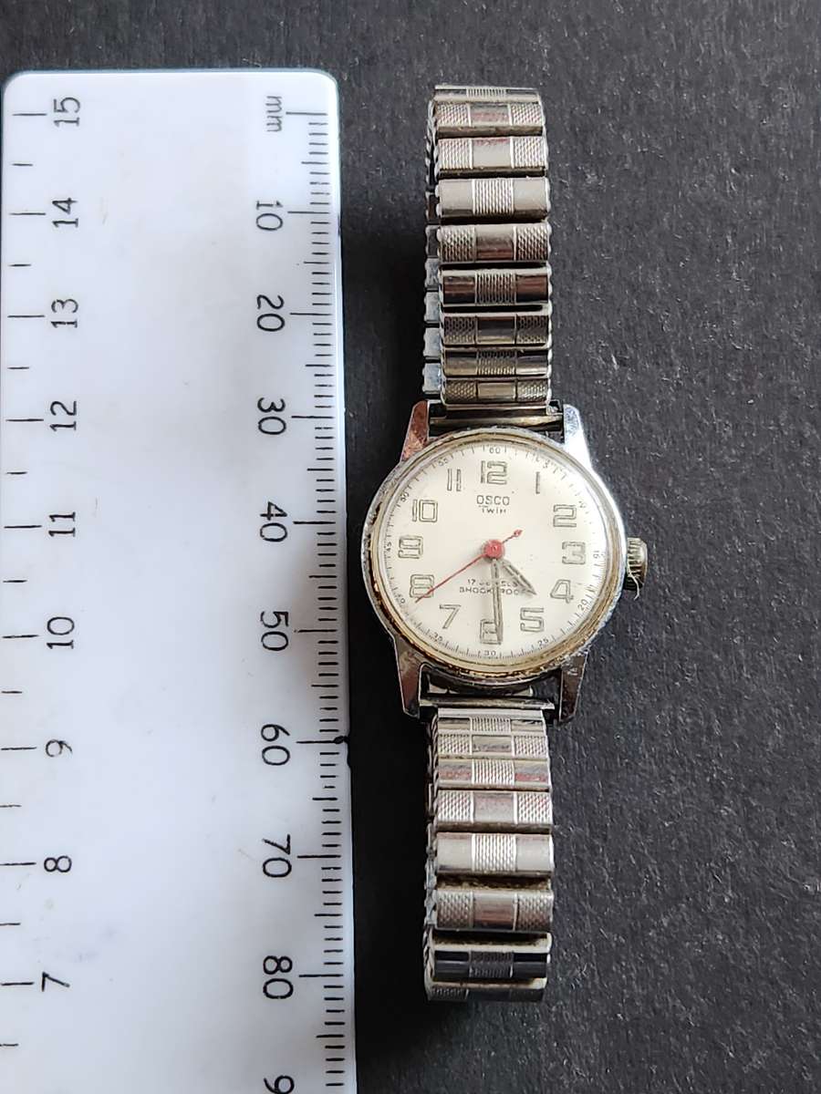 Vintage Ladies Osco Twin 17 Jewels Shock Proof Mechanical Wrist Watch (not working) - as per photogr
