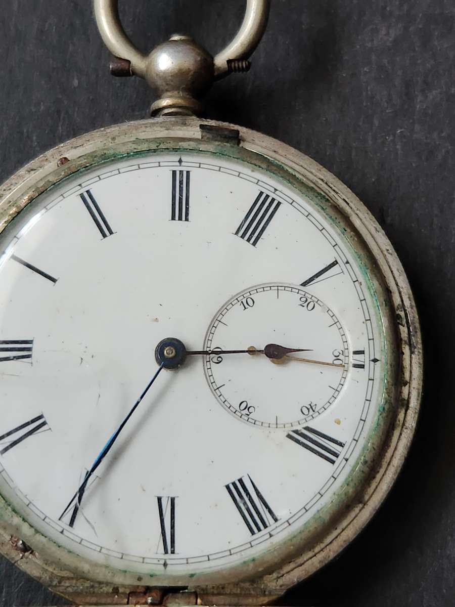 Vintage Men's Pocket Watch (not working) 40mm x 40mm
