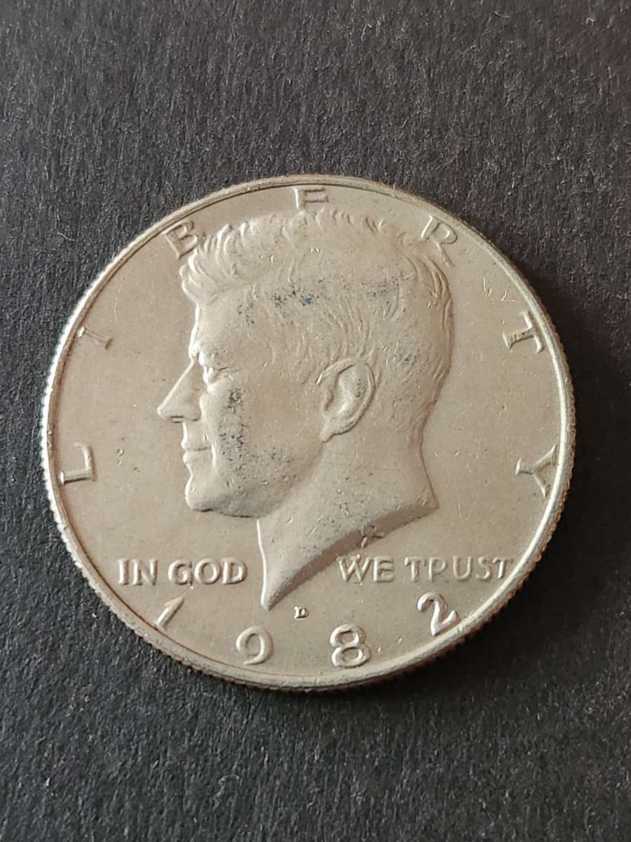 USA Kennedy 1/2 Dollar 1982D