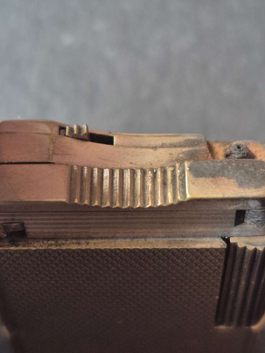 St. Dupont Lighter - made in France (large gold plated) - nice condition - needs to be gassed