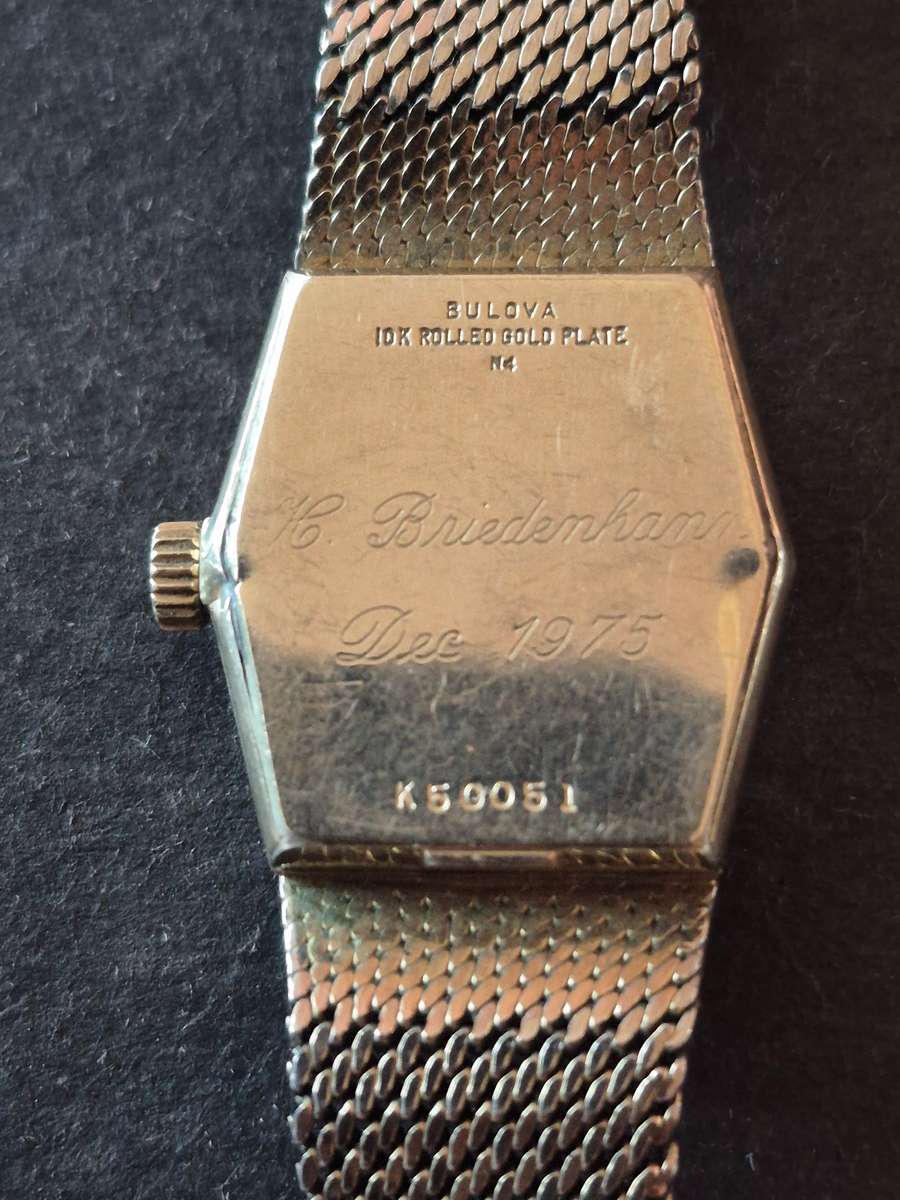 Vintage Ladies Bulova Accutron 10 Microns Rolled Gold Quartz Watch (not working)