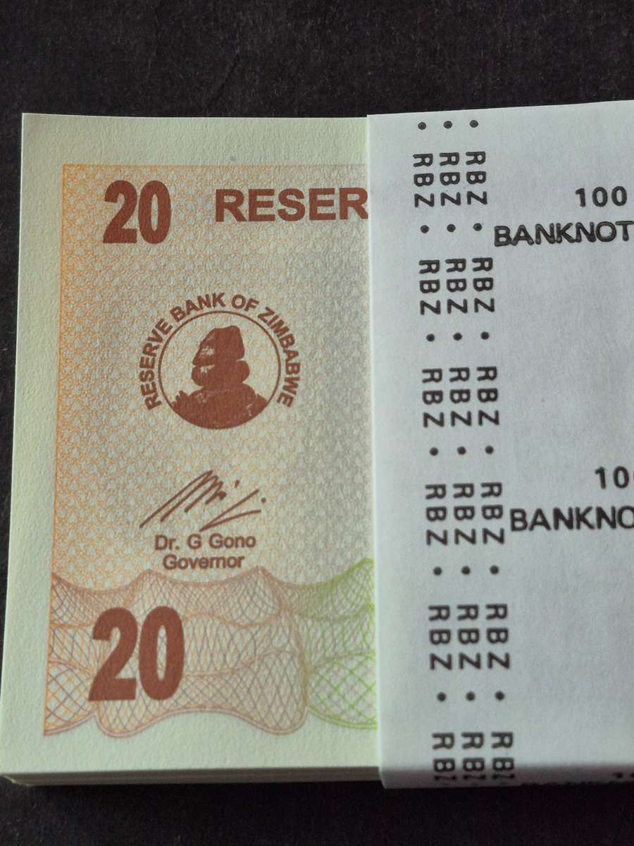 Reserve Bank of Zimbabwe 20 Dollar Bearer Cheque 100 consecutive numbers 31 July 2007