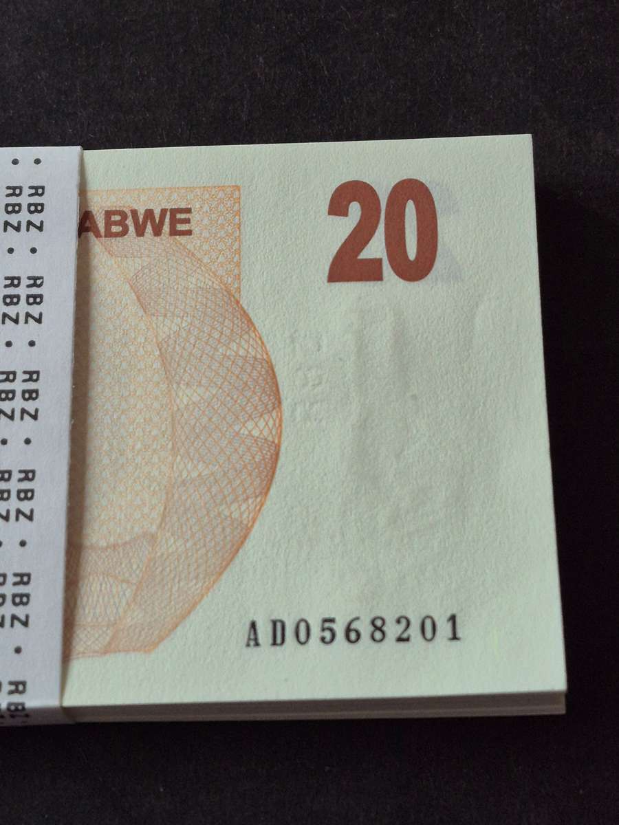 Reserve Bank of Zimbabwe 20 Dollar Bearer Cheque 100 consecutive numbers 31 July 2007