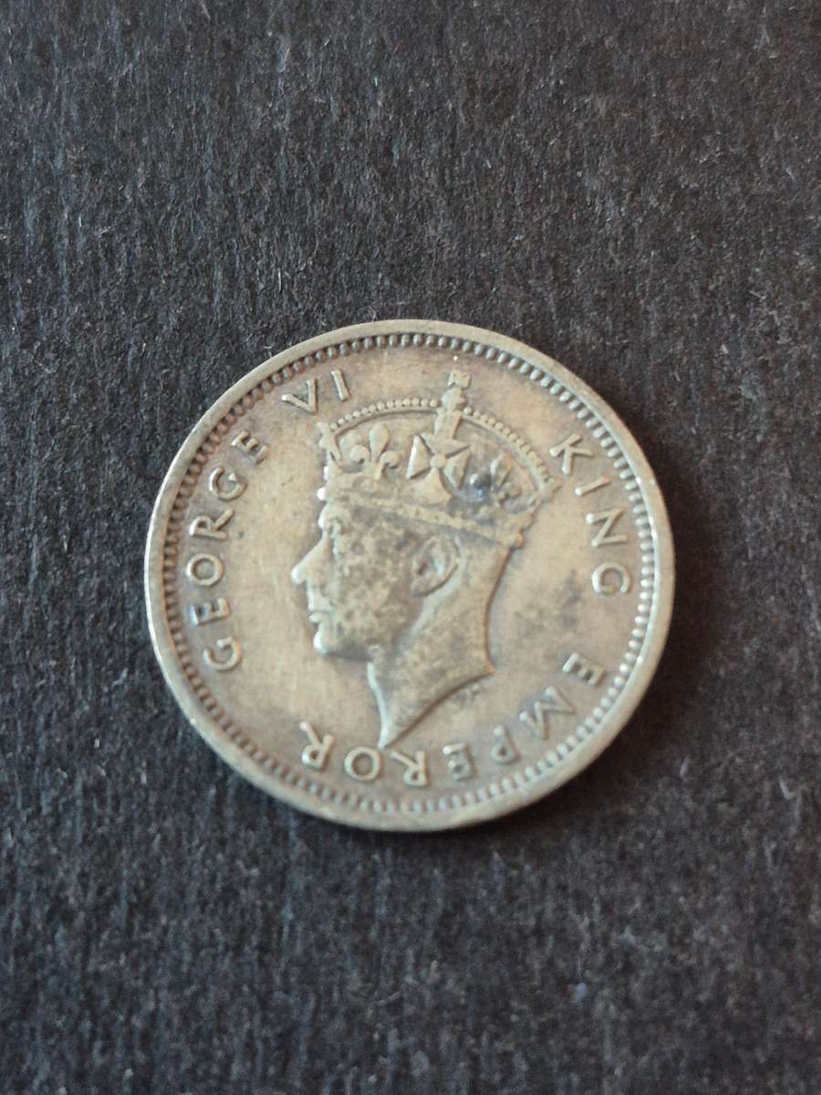 Southern Rhodesia Threepence 1942  .925 Silver