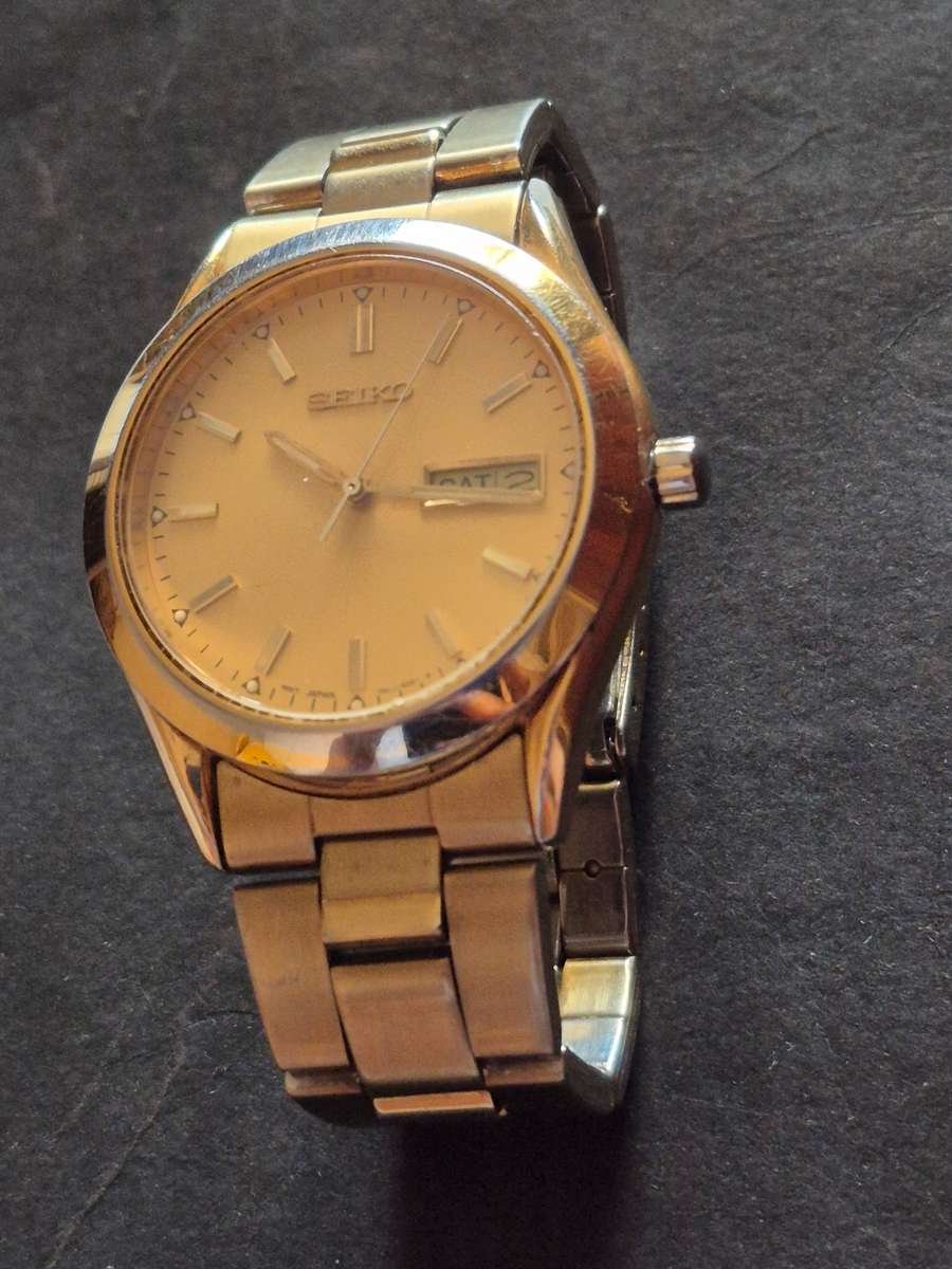 Vintage Seiko Quartz Gold Plated Watch (untested) not working