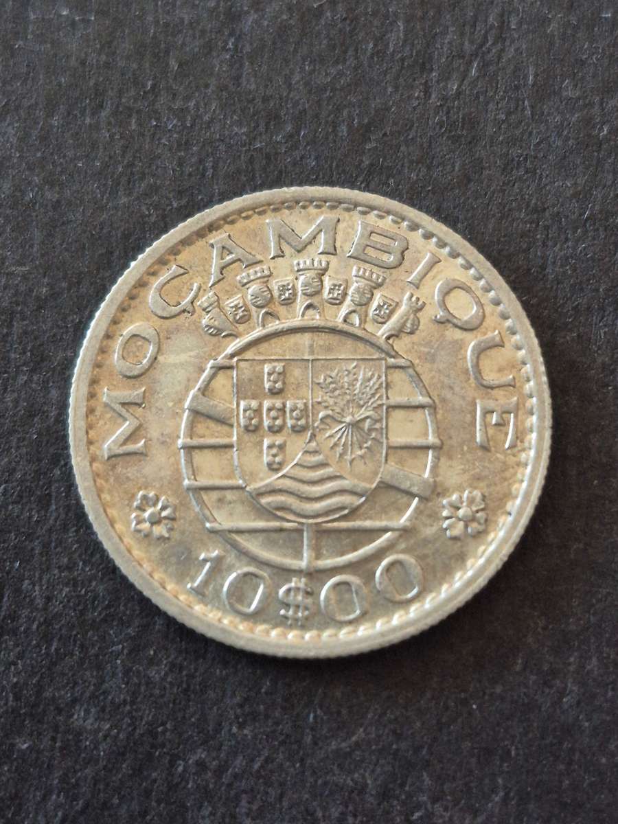 Republica Portuguesa Mozambique 10 Escudos 1955 Silver