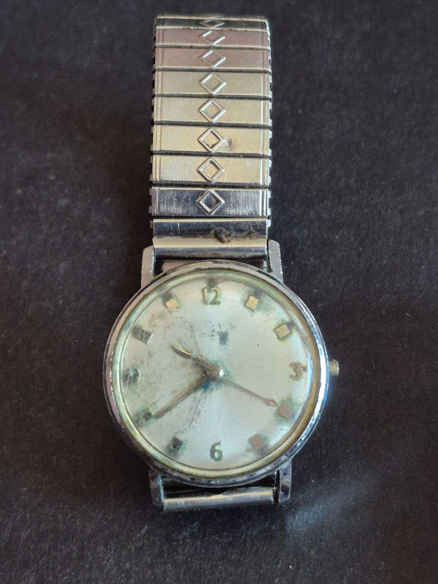 Vintage Rotary Mechanical Wrist Watch (not working)