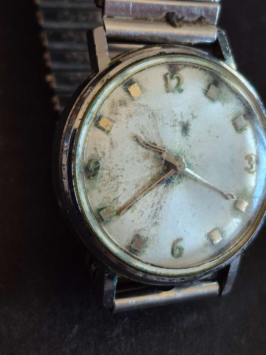 Vintage Rotary Mechanical Wrist Watch (not working)