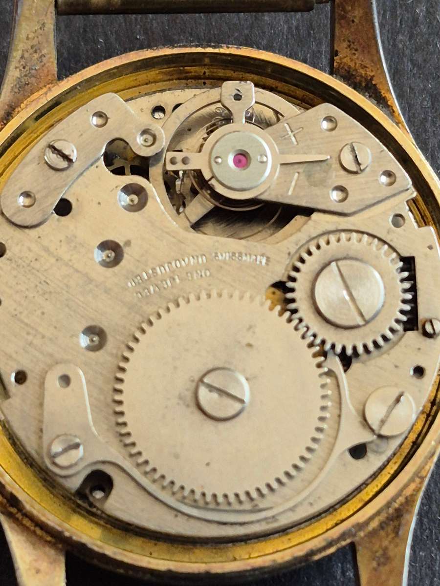 Vintage Constructa Deluxe Antimagnetic Men's Wrist Watch- nice condition (not working)