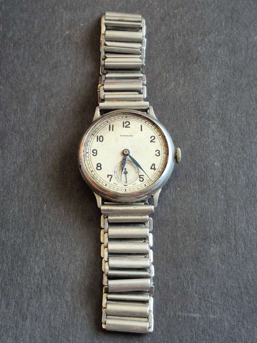 Vintage Buren Grand Prix 17 Jewels Swissmade Mechanical Wrist Watch Jeweller- Michauds (sold as is)