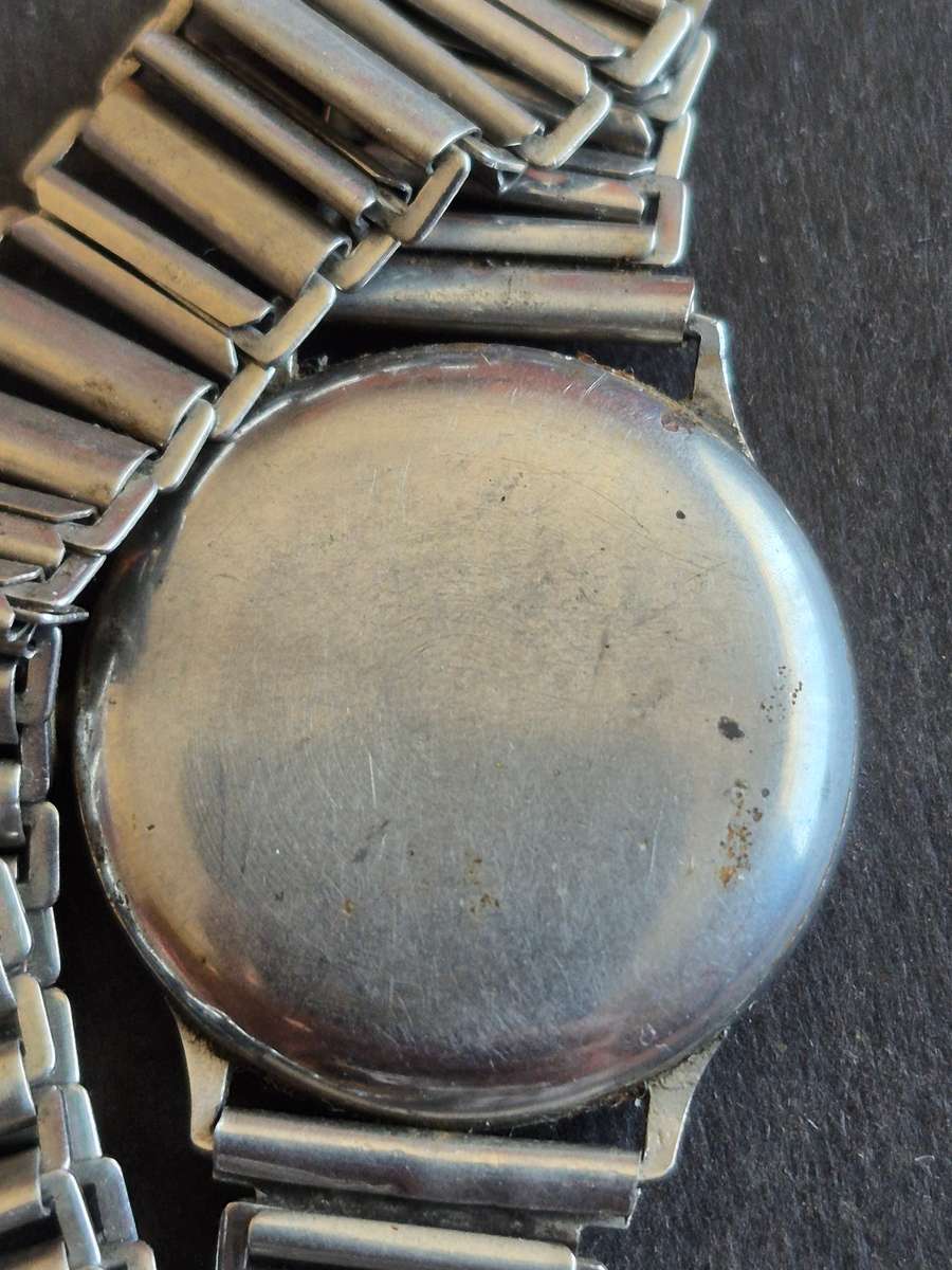 Vintage Buren Grand Prix 17 Jewels Swissmade Mechanical Wrist Watch Jeweller- Michauds (sold as is)