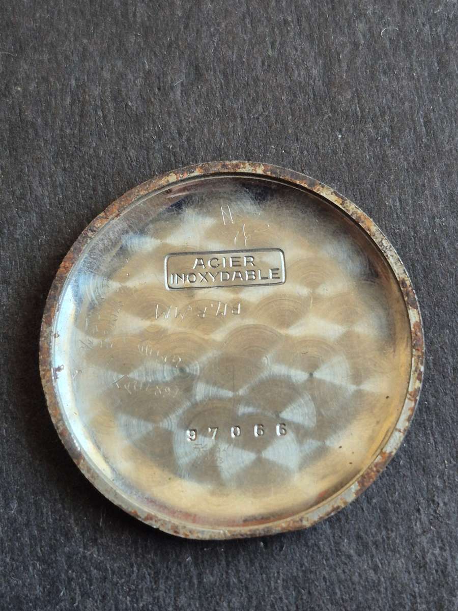 Vintage Buren Grand Prix 17 Jewels Swissmade Mechanical Wrist Watch Jeweller- Michauds (sold as is)