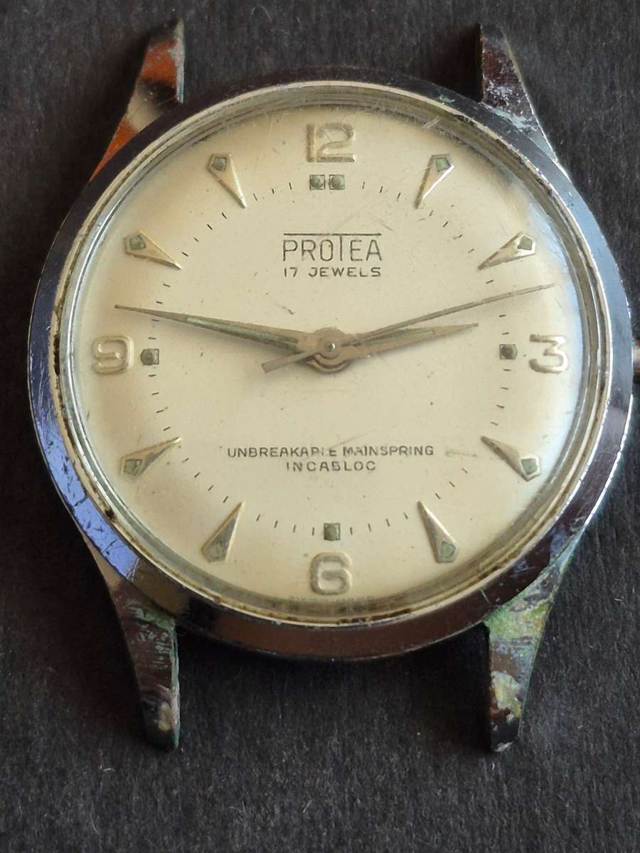 Vintage Protea 17 Jewels Unbreakable Mainspring Incabloc Men's Wrist Watch- missing winder-not work