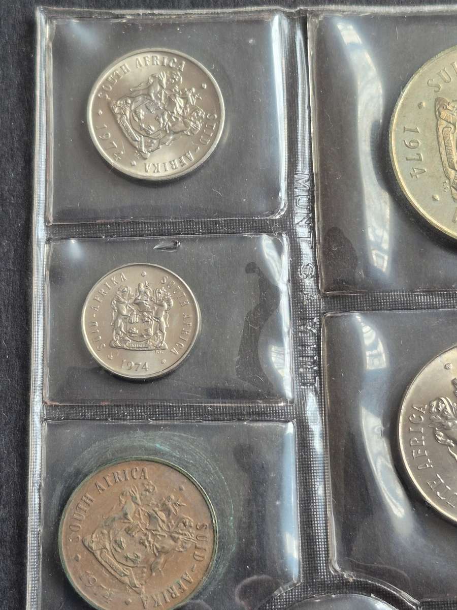 SA Mint Pack 1974 (including Silver One Rand)