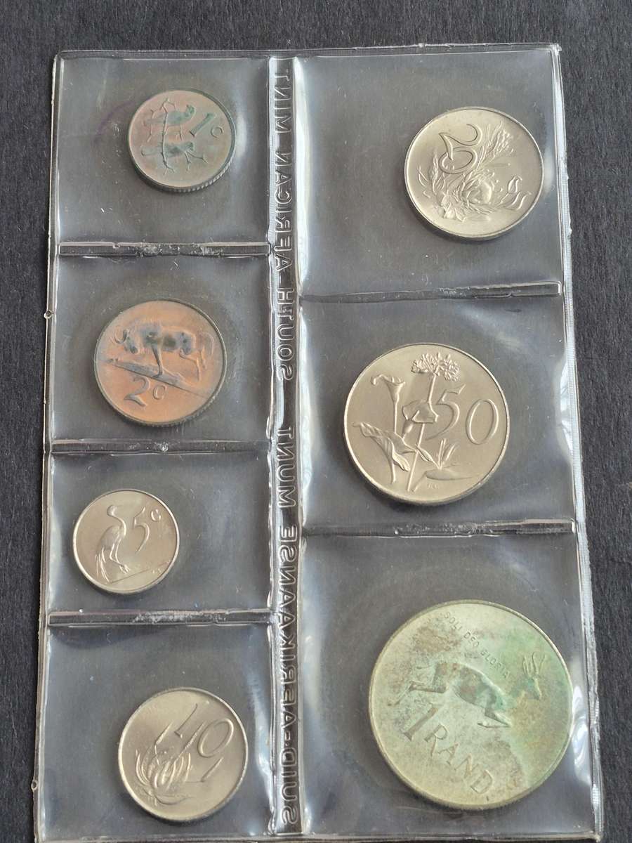 SA Mint Pack 1967 English (including Silver One Rand)