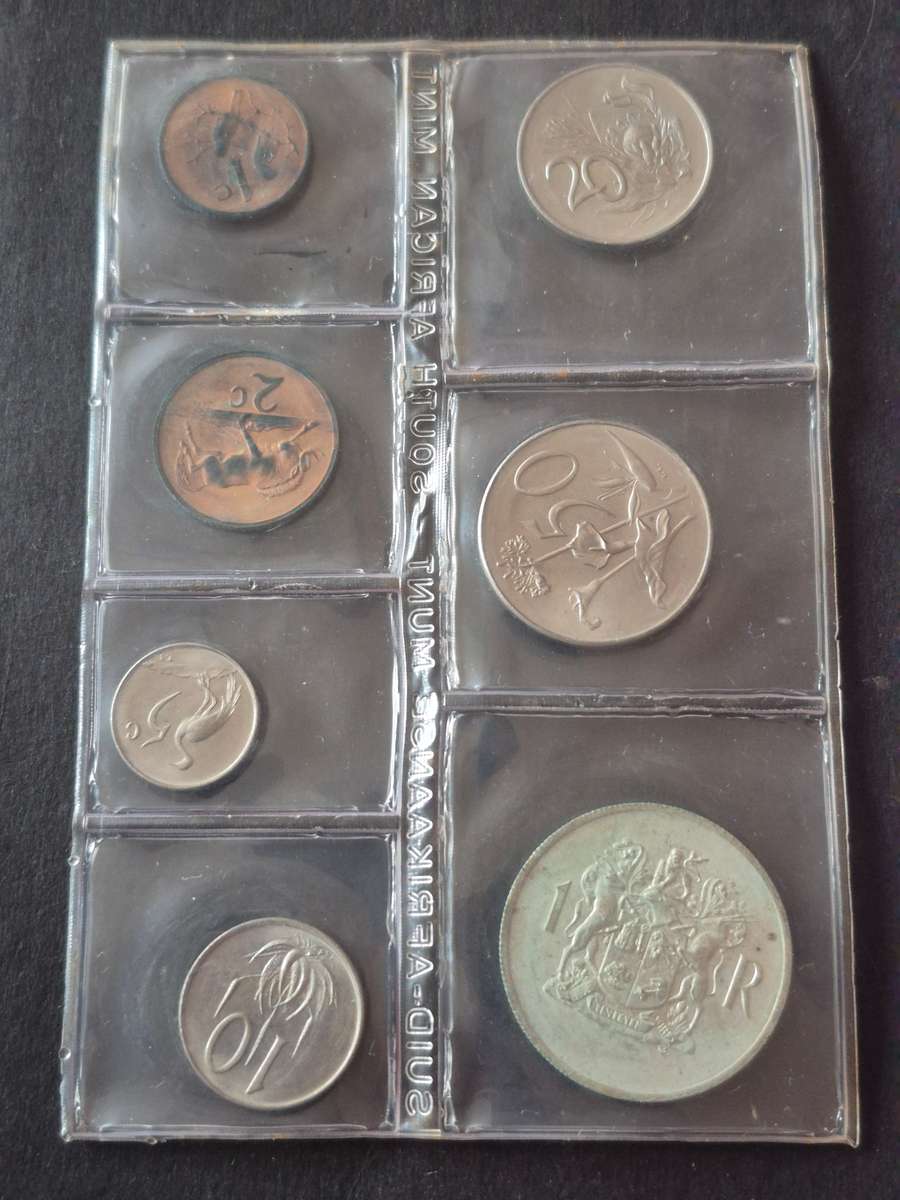 SA Mint Pack 1969 English (scarce date)