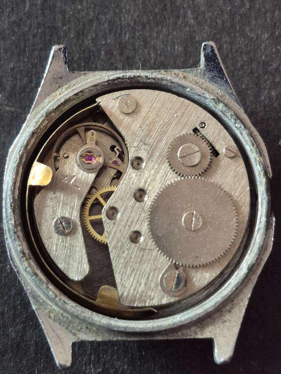 Vintage Men's Lanco 17 Jewels Pull Lever Mechanical Wrist Watch - missing winder (not working)