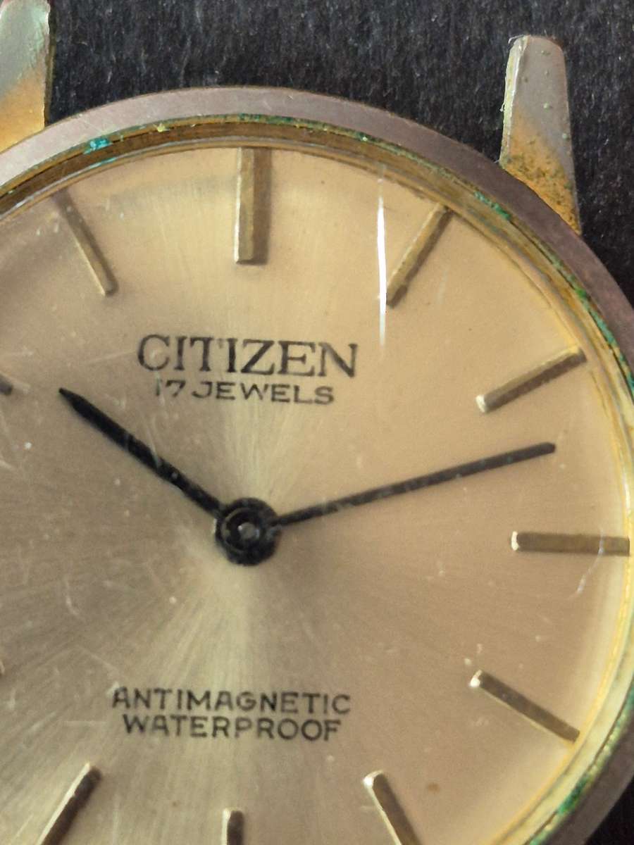 Vintage Citizens 17 Jewels Antimagnetic Waterproof Men's Wrist Watch (runs/stops) needs to be servic