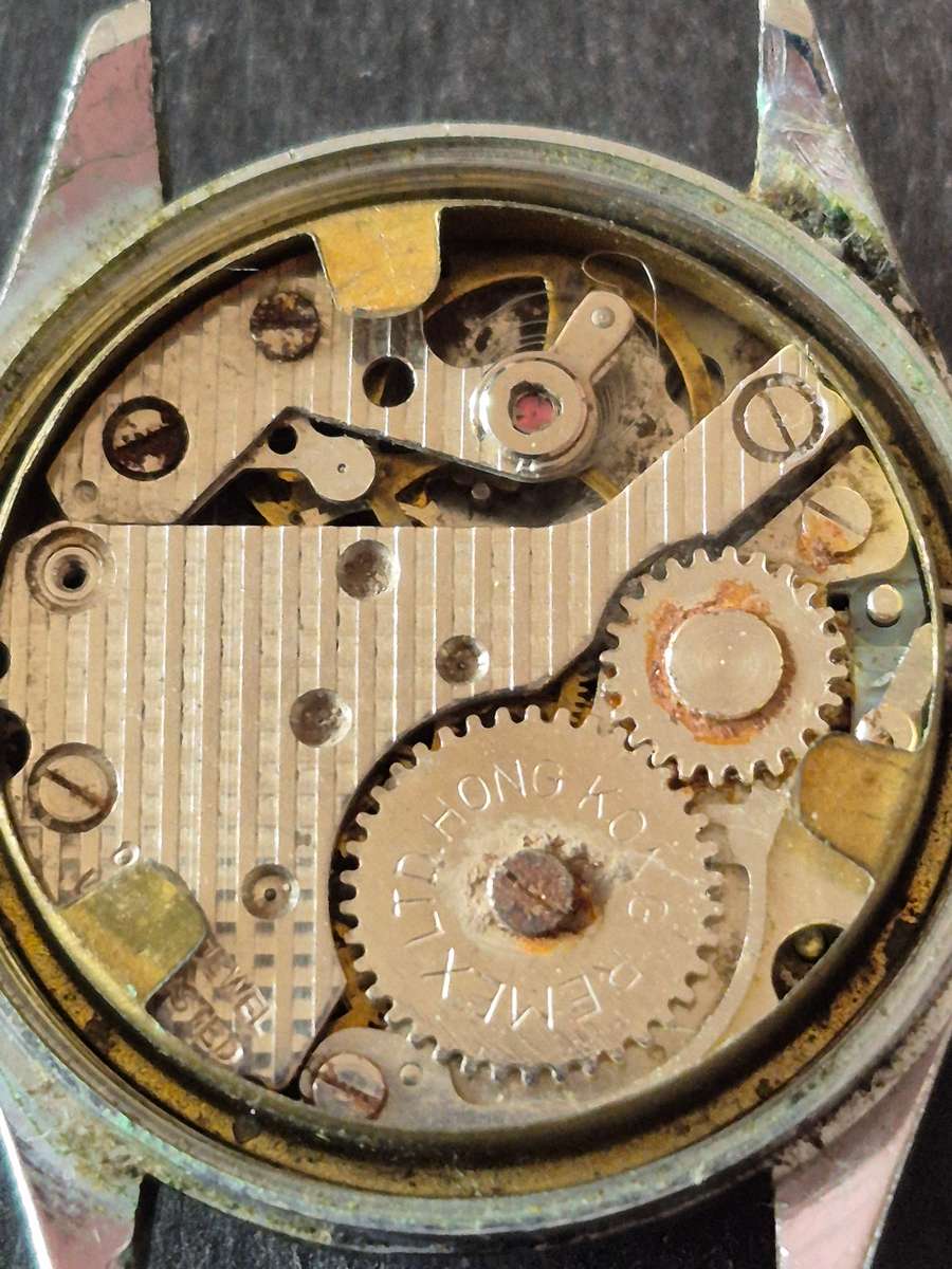 Vintage Lanco Sport 17 Jewels Antimagnetic Men's Wrist Watch (not working)