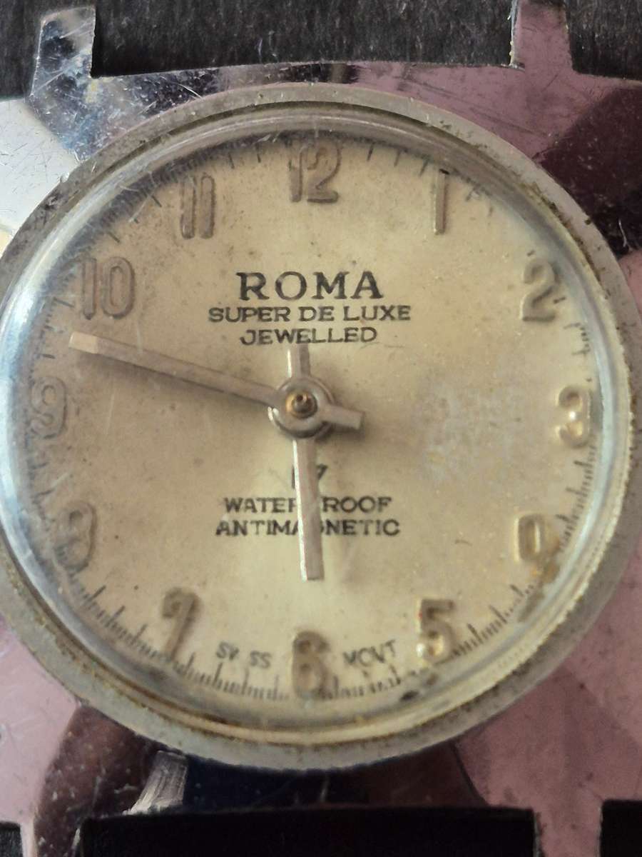 Vintage Roma Super Deluxe Jewelled Waterproof Antimagnetic Men's Wrist Watch (not working)