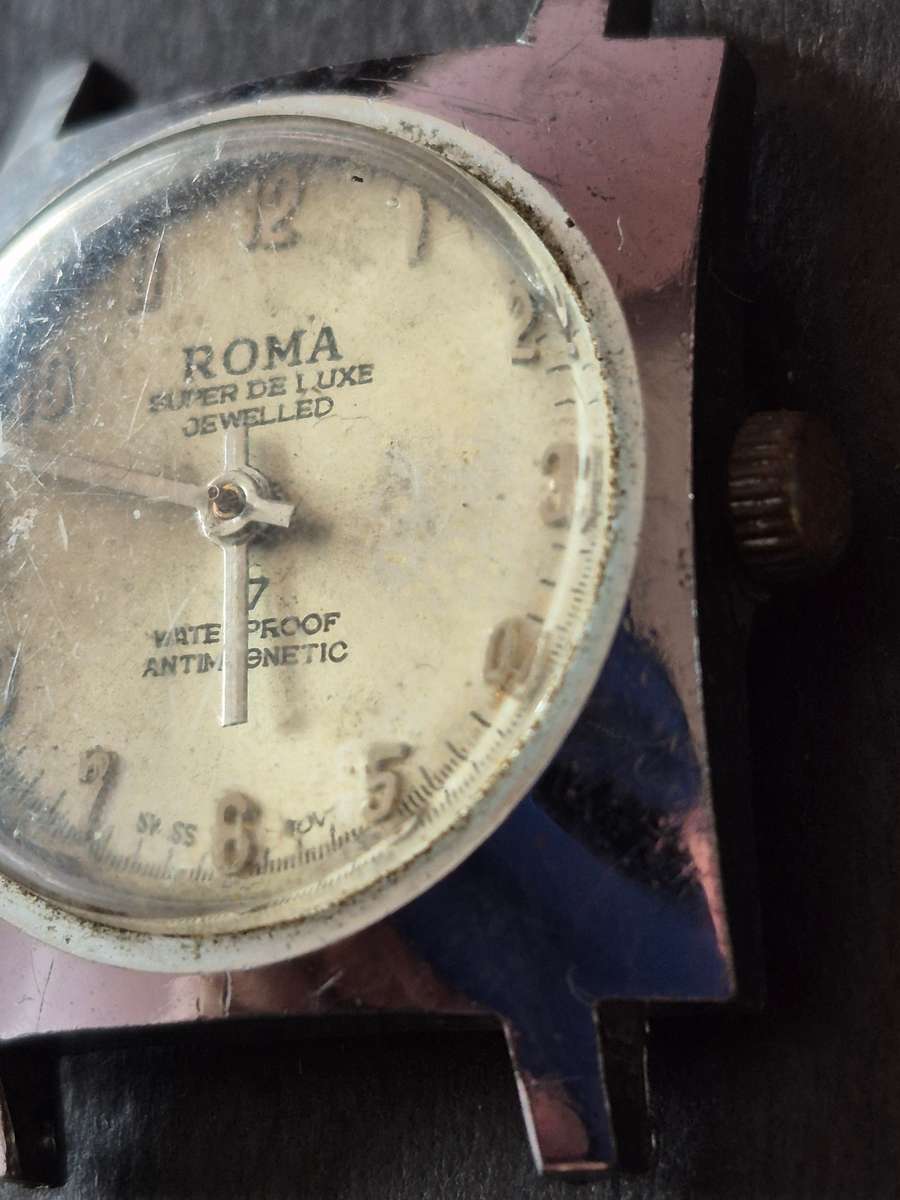 Vintage Roma Super Deluxe Jewelled Waterproof Antimagnetic Men's Wrist Watch (not working)