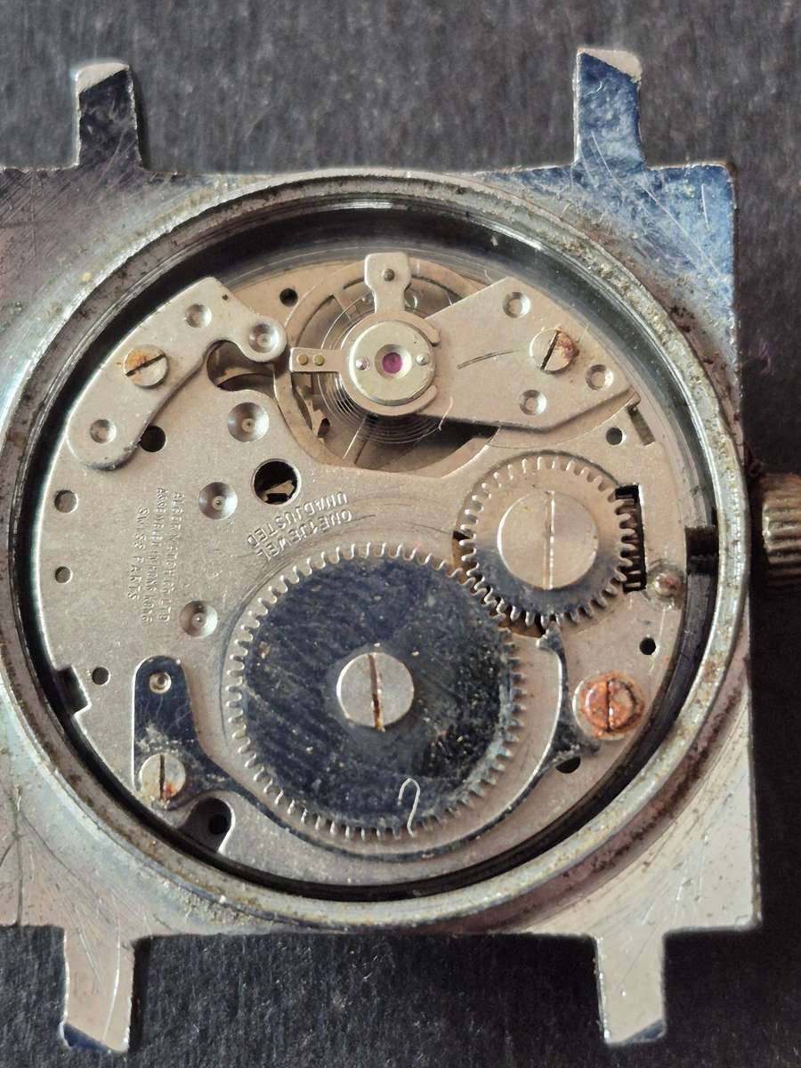 Vintage Roma Super Deluxe Jewelled Waterproof Antimagnetic Men's Wrist Watch (not working)