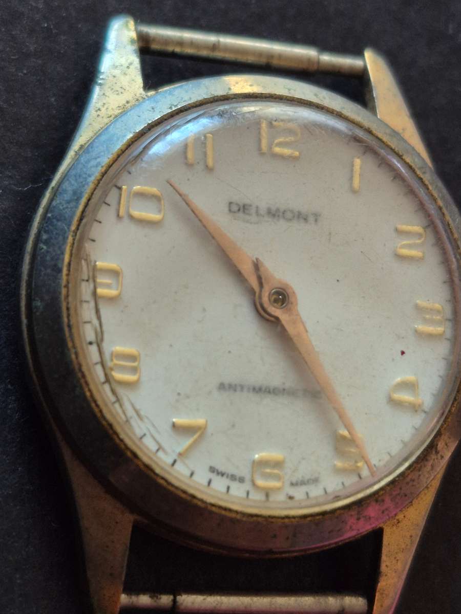 Vintage Delmont Antimagnetic Swiss made Men's Wrist Watch (not working)