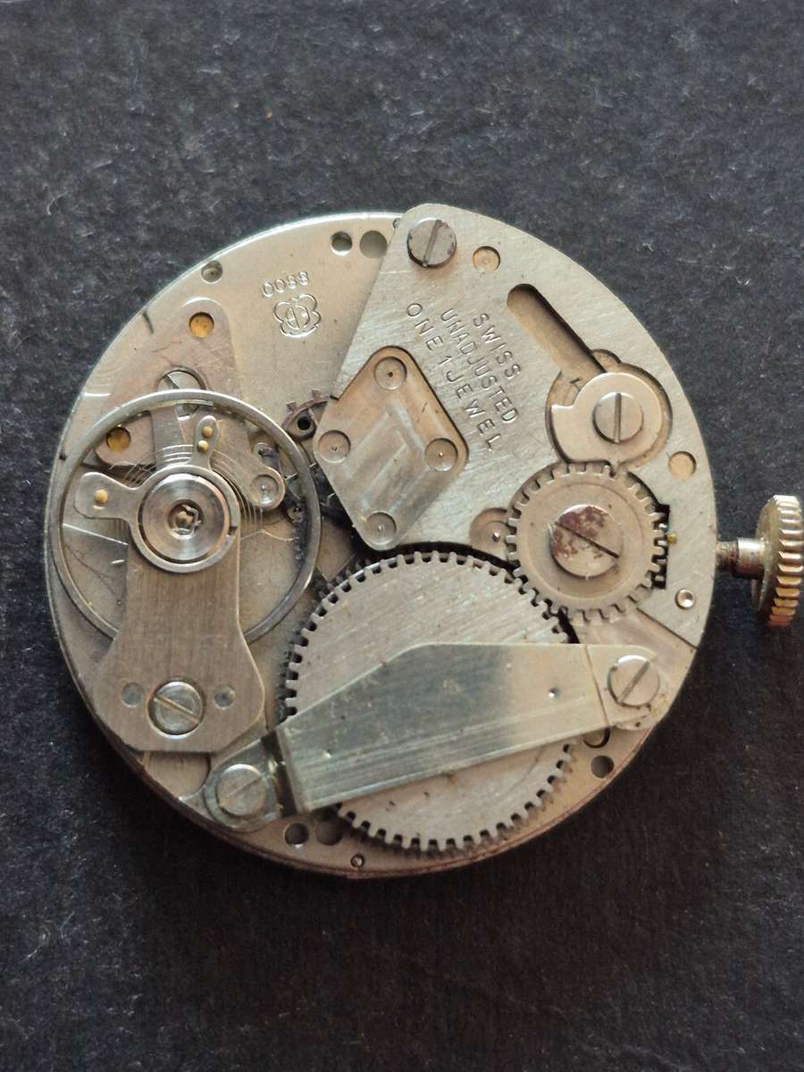 Vintage Delmont Antimagnetic Swiss made Men's Wrist Watch (not working)