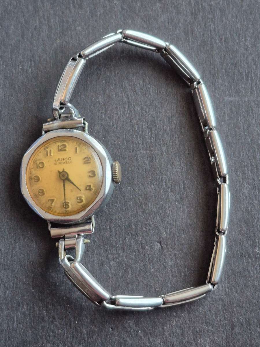Vintage Ladies Lanco 15 Jewels Mechanical Wrist Watch (not working)