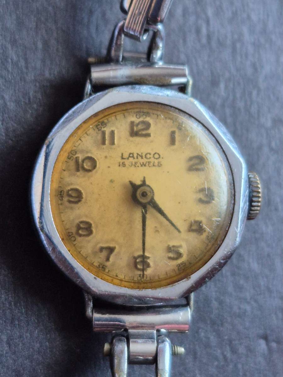 Vintage Ladies Lanco 15 Jewels Mechanical Wrist Watch (not working)