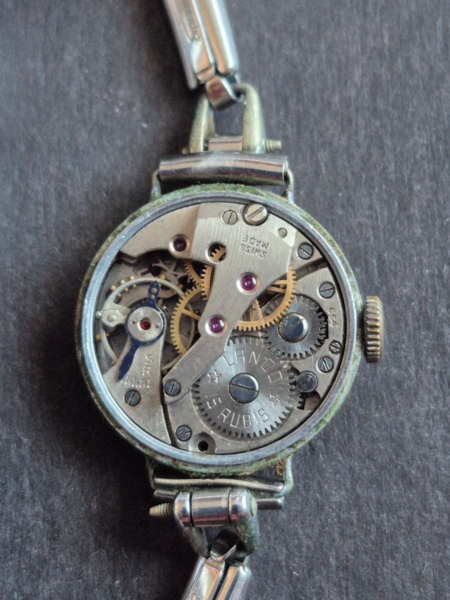 Vintage Ladies Lanco 15 Jewels Mechanical Wrist Watch (not working)