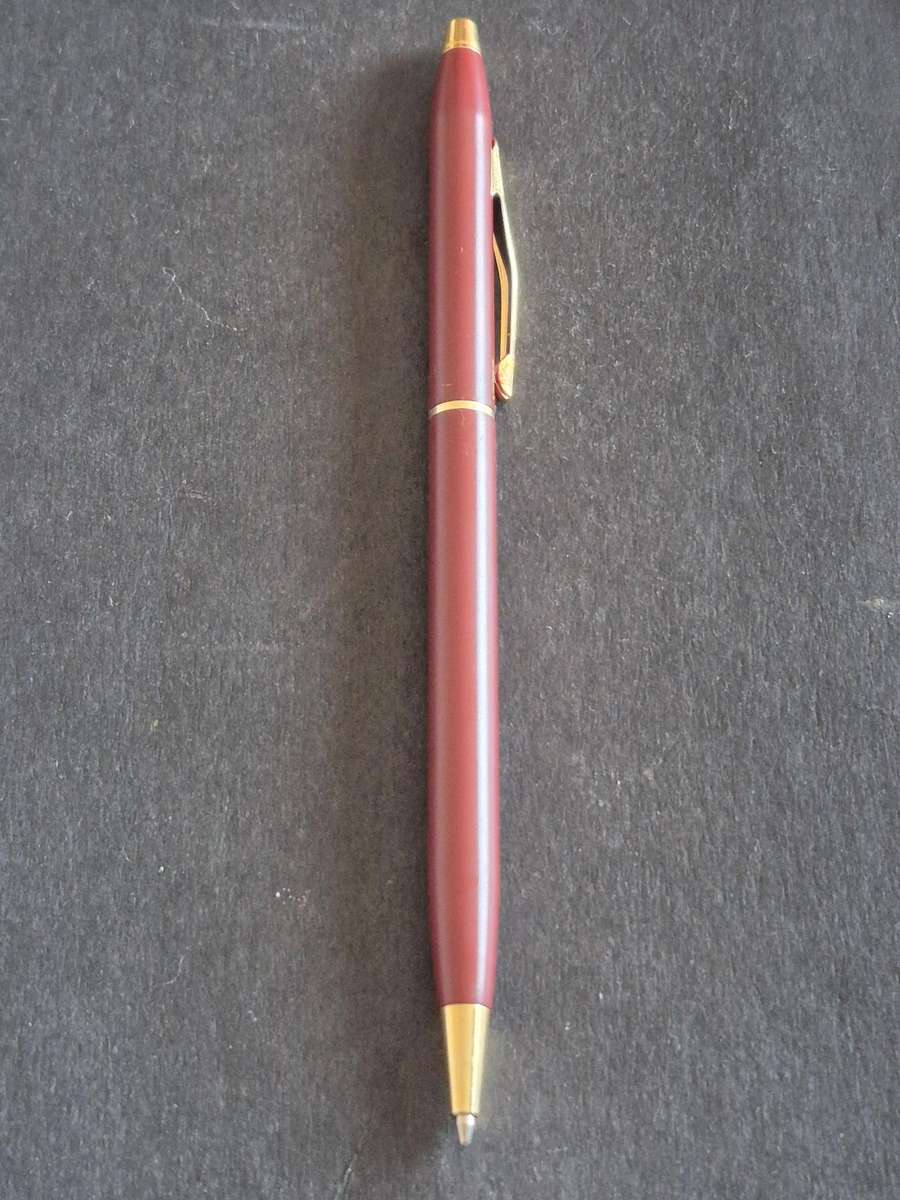 Vintage Saambou Pen (needs refill)