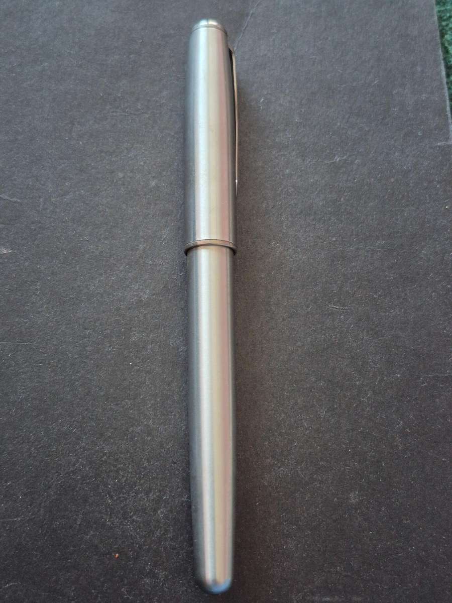 Vintage  Parker Sonnet Rollerball Pen made in France - needs refill