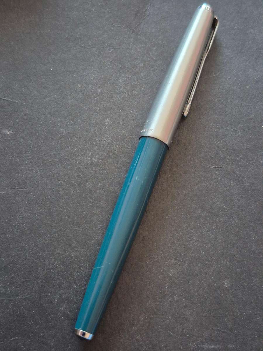 Vintage Parker Fountain Pen- engraved (needs refill)