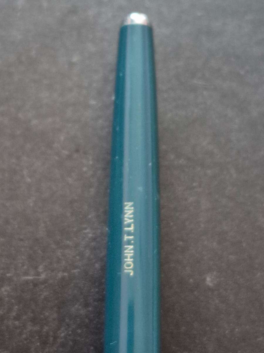 Vintage Parker Fountain Pen- engraved (needs refill)