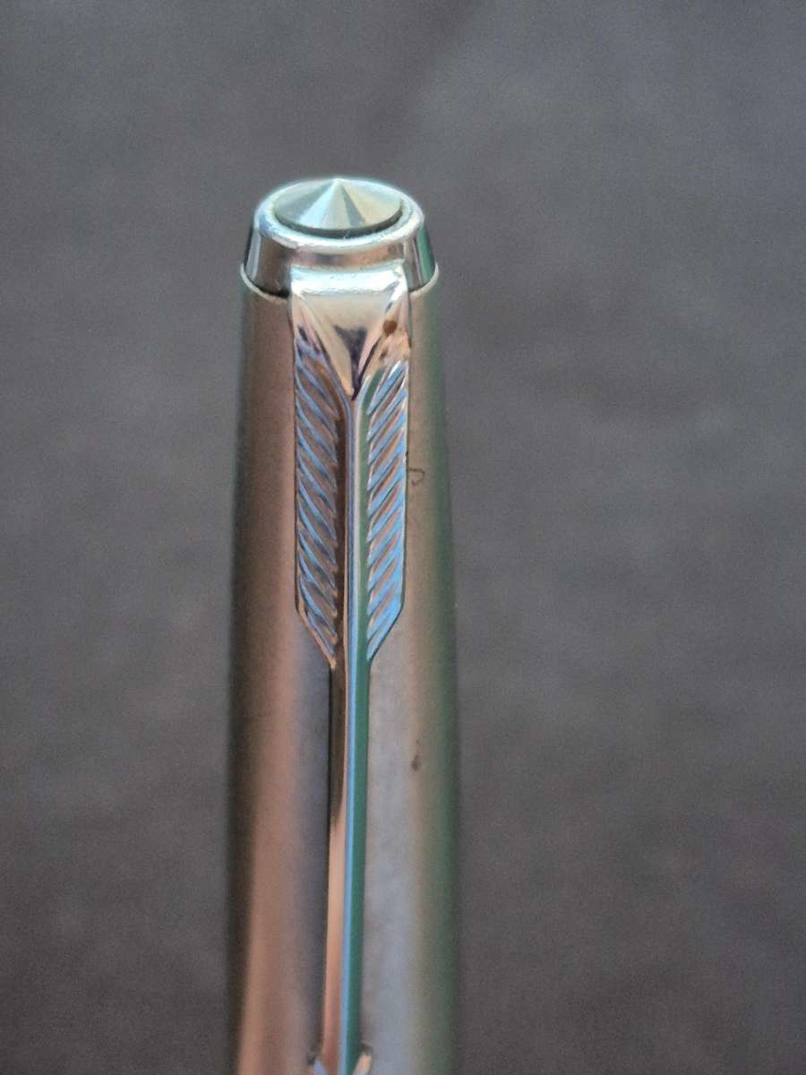 Vintage Parker Fountain Pen- engraved (needs refill)