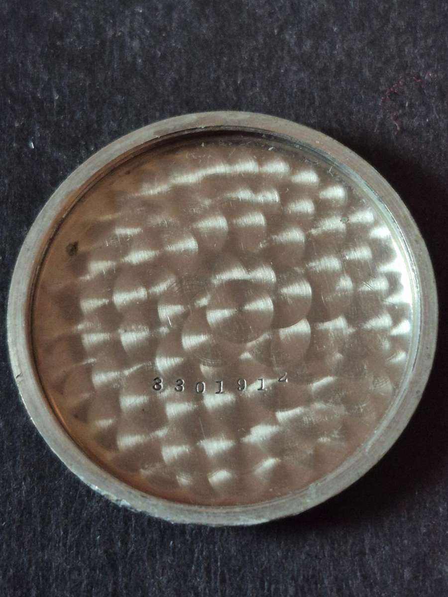 Vintage Cyma Mechanical Wrist Watch (missing seconds hand)nice condition - not working