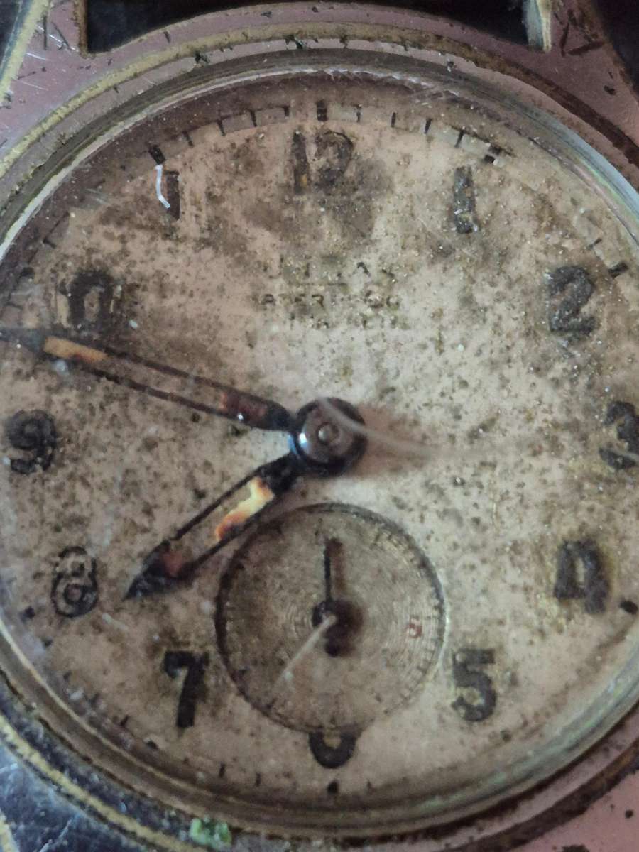 Vintage Unitas 15 Jewels Swiss Made Mechanical Wrist Watch (runs - needs to be serviced)