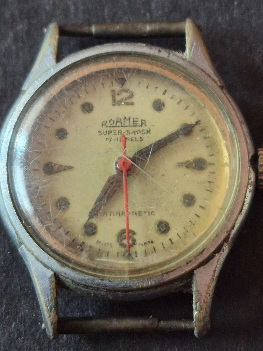Vintage Roamer Supershock 17 Jewels Antimagnetic Mechanical Wrist Watch- not working