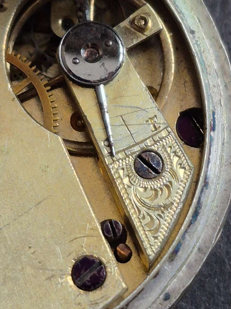 Vintage Fine Silver Pocket Watch with original glass total weight 45.2g (not working)