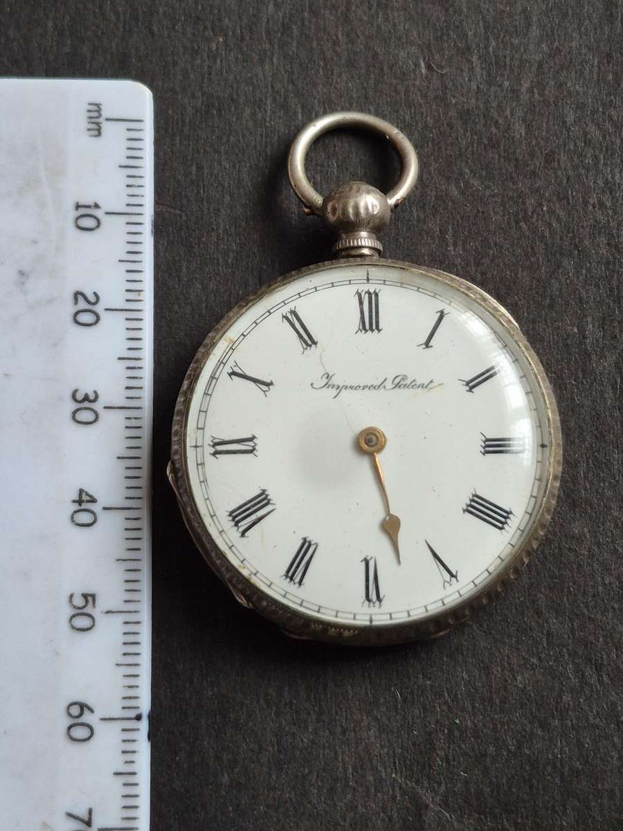 Vintage Fine Silver Pocket Watch with original glass total weight 45.2g (not working)