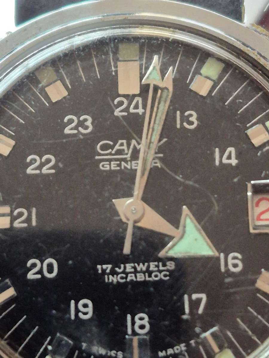 Vintage Camy 17 Jewels Incablock Men's Wrist Watch- runs (needs to be serviced) excellent condition