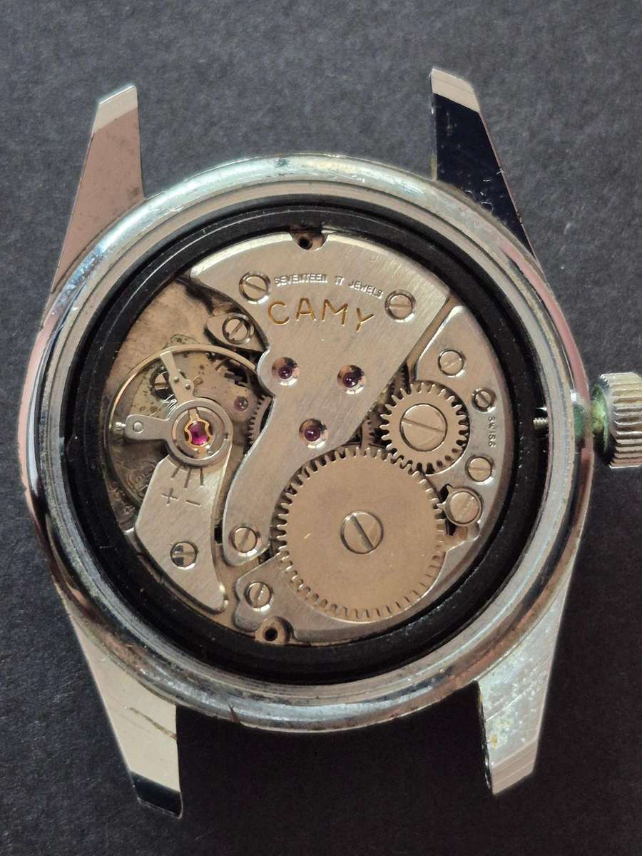 Vintage Camy 17 Jewels Incablock Men's Wrist Watch- runs (needs to be serviced) excellent condition