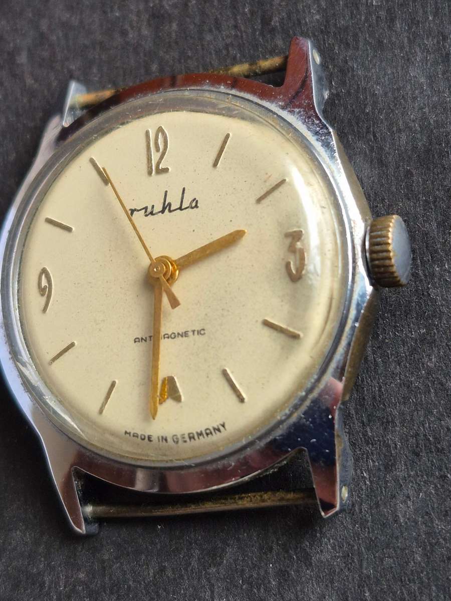 Vintage Ruhla Antimagnetic Mechanical Wrist Watch- made in Germany (missing back)
