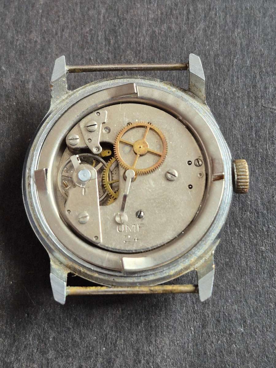 Vintage Ruhla Antimagnetic Mechanical Wrist Watch- made in Germany (missing back)