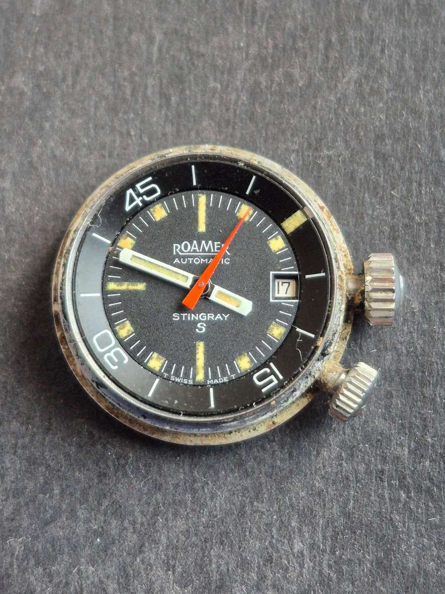 Vintage Ladies Roamer Automative Stingray Mechanical Wrist Watch (not working)