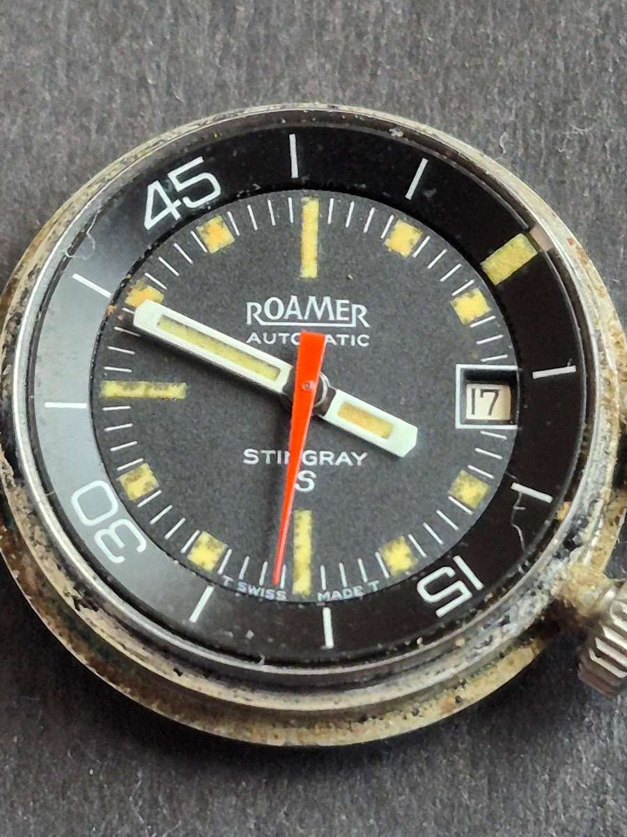 Vintage Ladies Roamer Automative Stingray Mechanical Wrist Watch (not working)